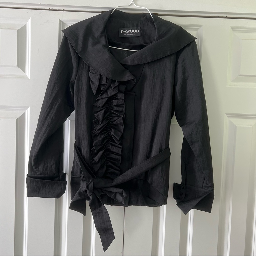 ⭐️ Dawood Black Coat with Ruffle Detail and Belt